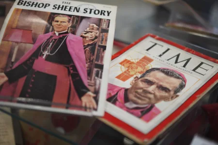 TV priest Archbishop Sheen to be beatified